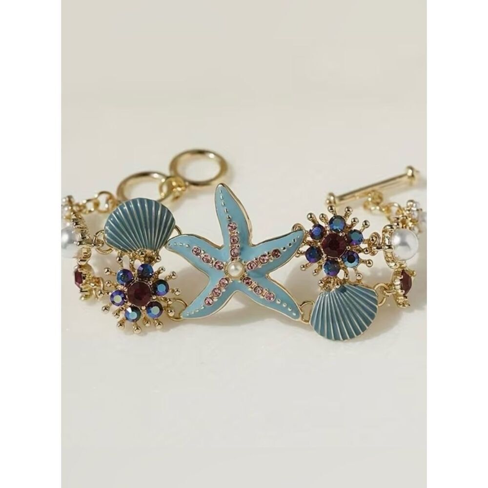 💙 NEW Stunning Seashell Starfish statement bracelet💙